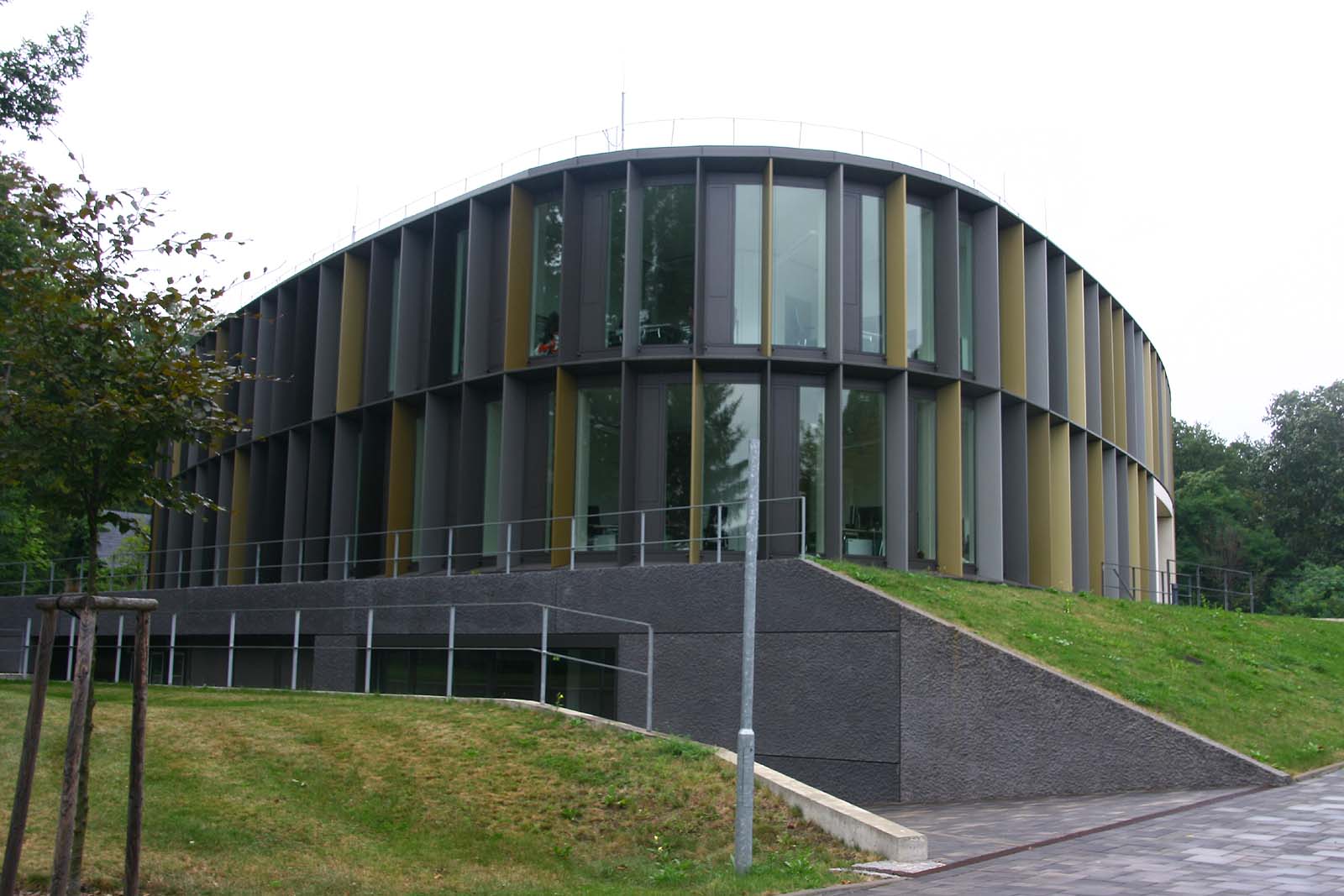Neues Gebäude des Leibniz-Instituts für Astrophysik