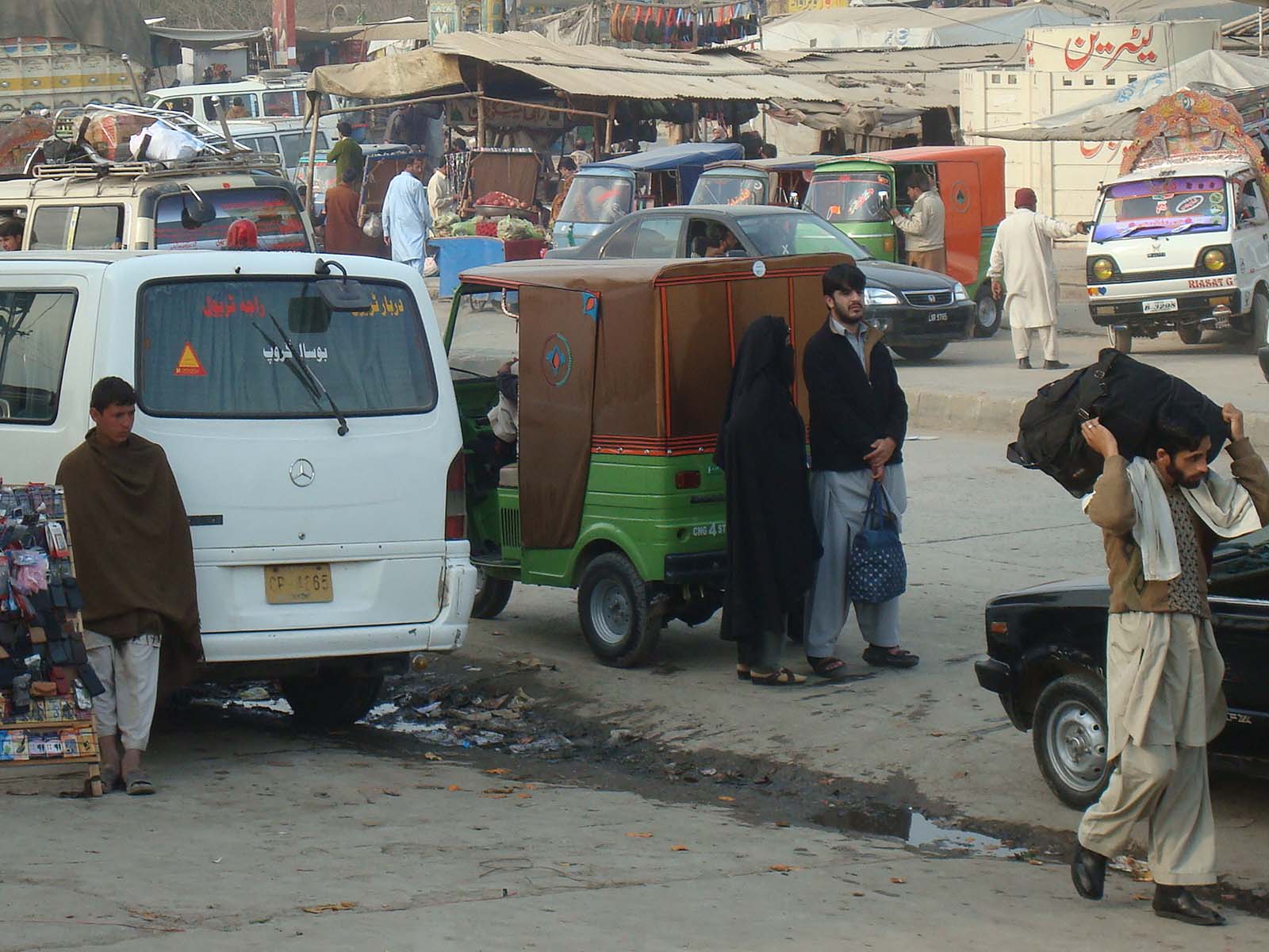 Islamabad Verkehr Und Anreise Stadte Islamabad Goruma Energynews and articles related to energy islamabad traffic police (itp) have started issuing improved driving licenses having eight security traffic police will acknowledge the license, both in urdu and english languages, internationally. islamabad verkehr und anreise stadte